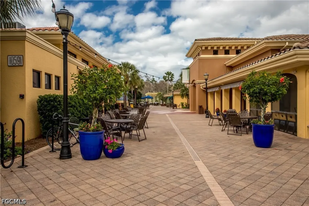 10714 Cetrella Drive Fort Myers FL 33913
