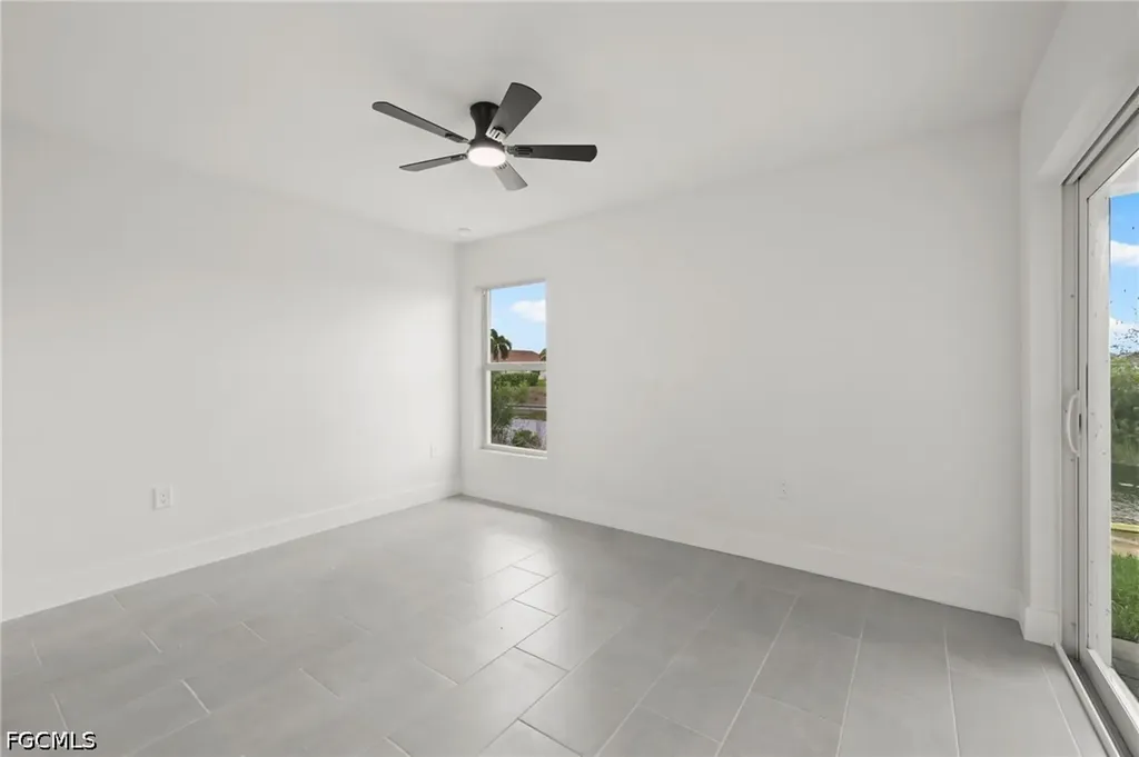 4446 Connection Avenue Cape Coral FL 33909