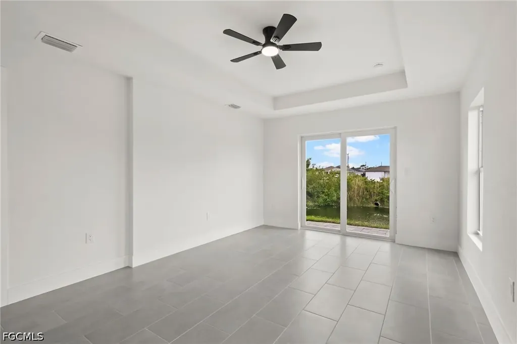 4446 Connection Avenue Cape Coral FL 33909