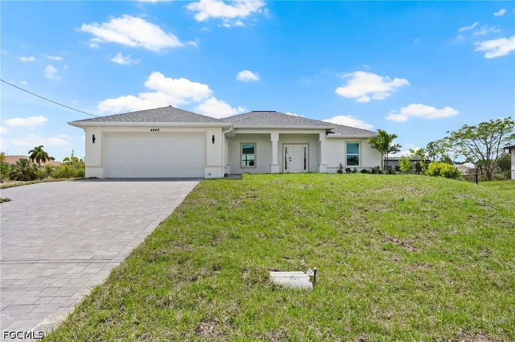 4446 Connection Avenue Cape Coral FL 33909