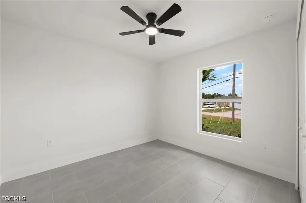 4446 Connection Avenue Cape Coral FL 33909