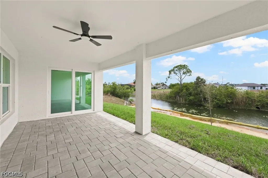 4446 Connection Avenue Cape Coral FL 33909