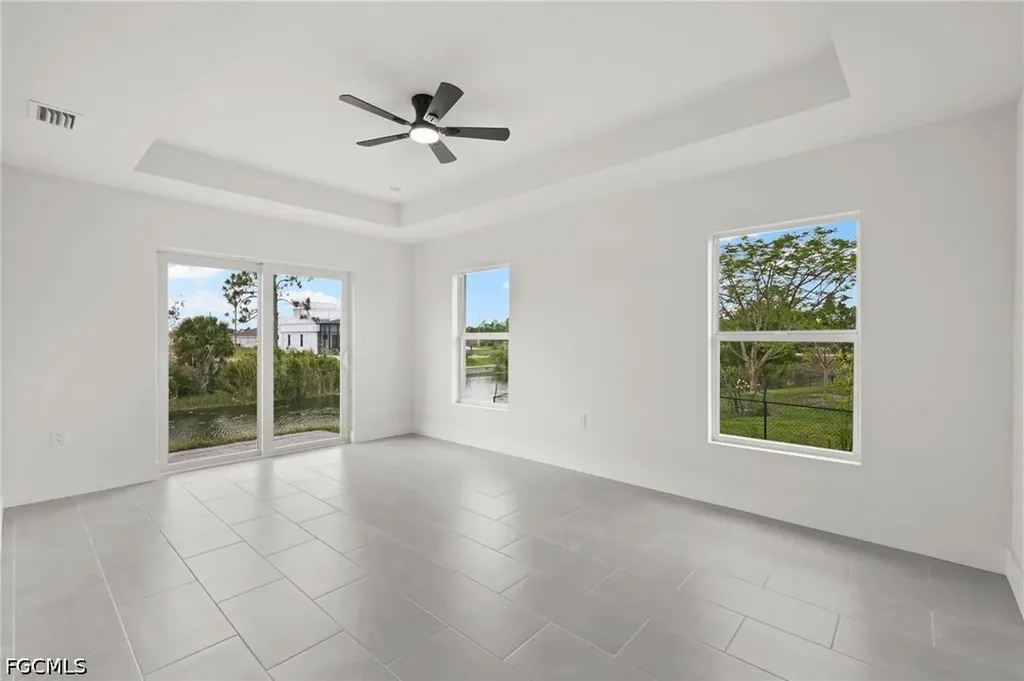 4446 Connection Avenue Cape Coral FL 33909