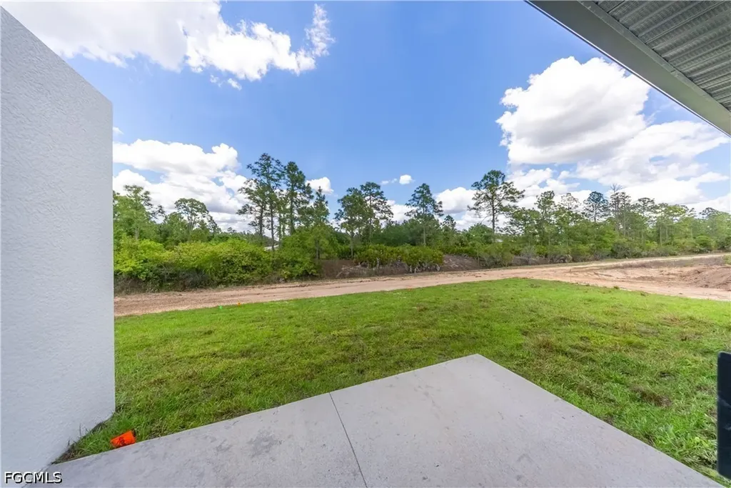 1001 E 12th Street Lehigh Acres FL 33972