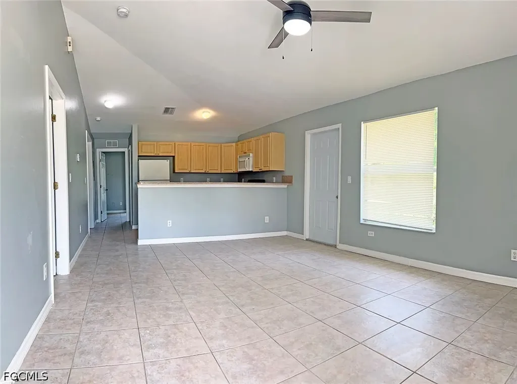 4653-4655 29th Street SW Lehigh Acres FL 33973