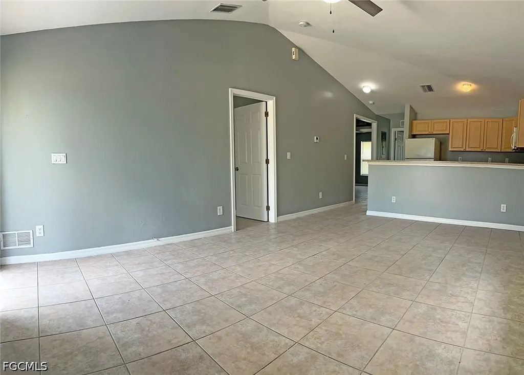 4653-4655 29th Street SW Lehigh Acres FL 33973