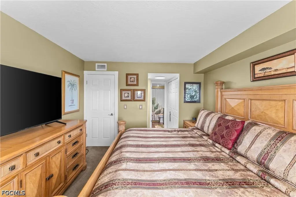 2885 Palm Beach Boulevard Fort Myers FL 33916