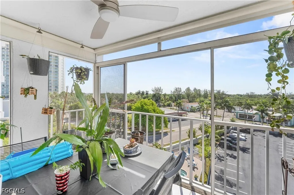 2885 Palm Beach Boulevard Fort Myers FL 33916
