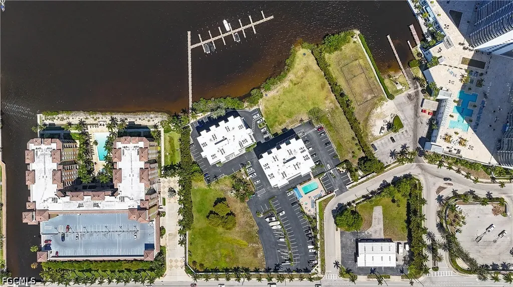 2885 Palm Beach Boulevard Fort Myers FL 33916