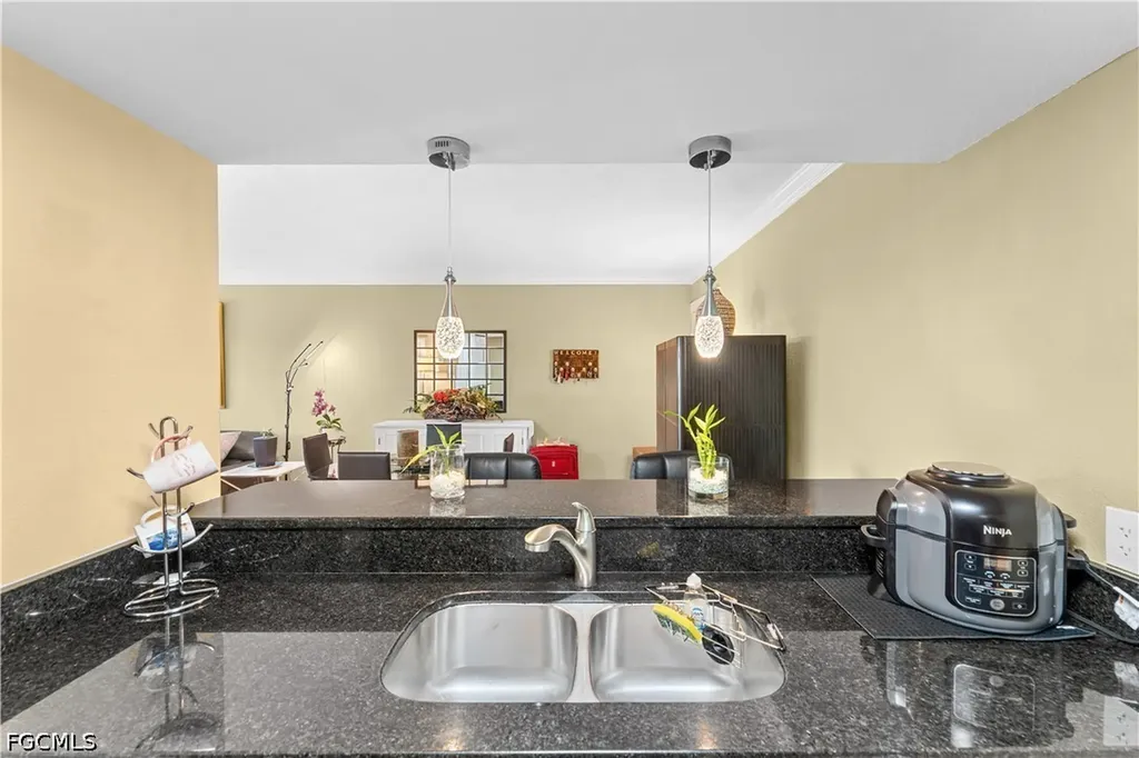 2885 Palm Beach Boulevard Fort Myers FL 33916