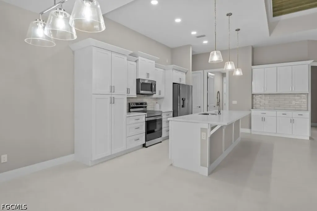 3419 SW 5th Place Cape Coral FL 33993