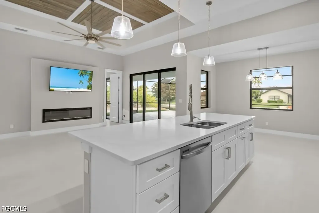 3419 SW 5th Place Cape Coral FL 33993
