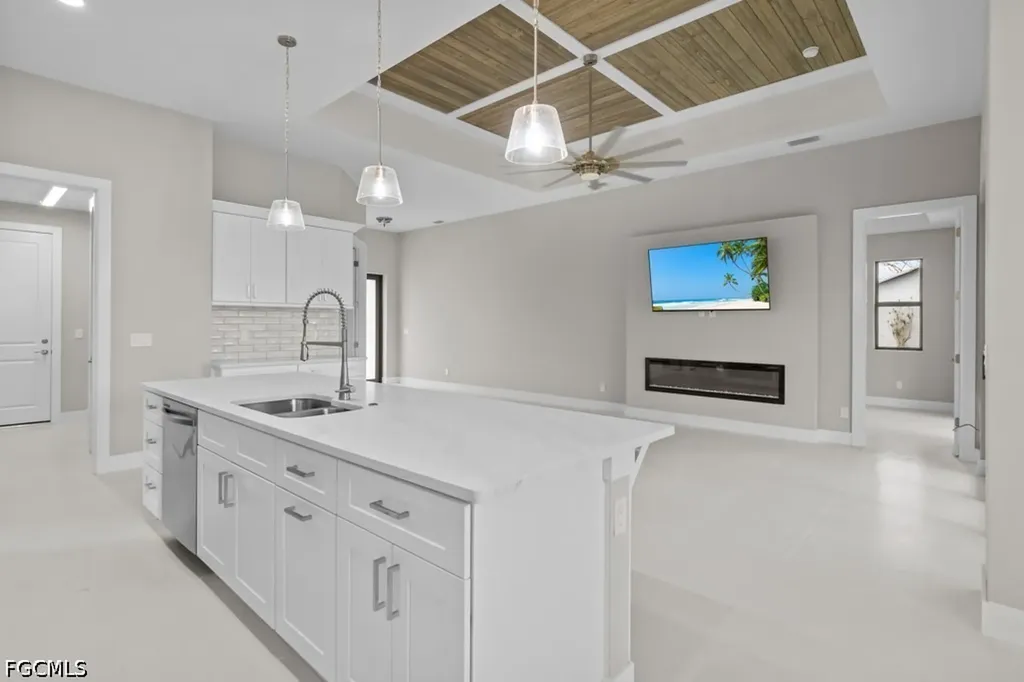 3419 SW 5th Place Cape Coral FL 33993