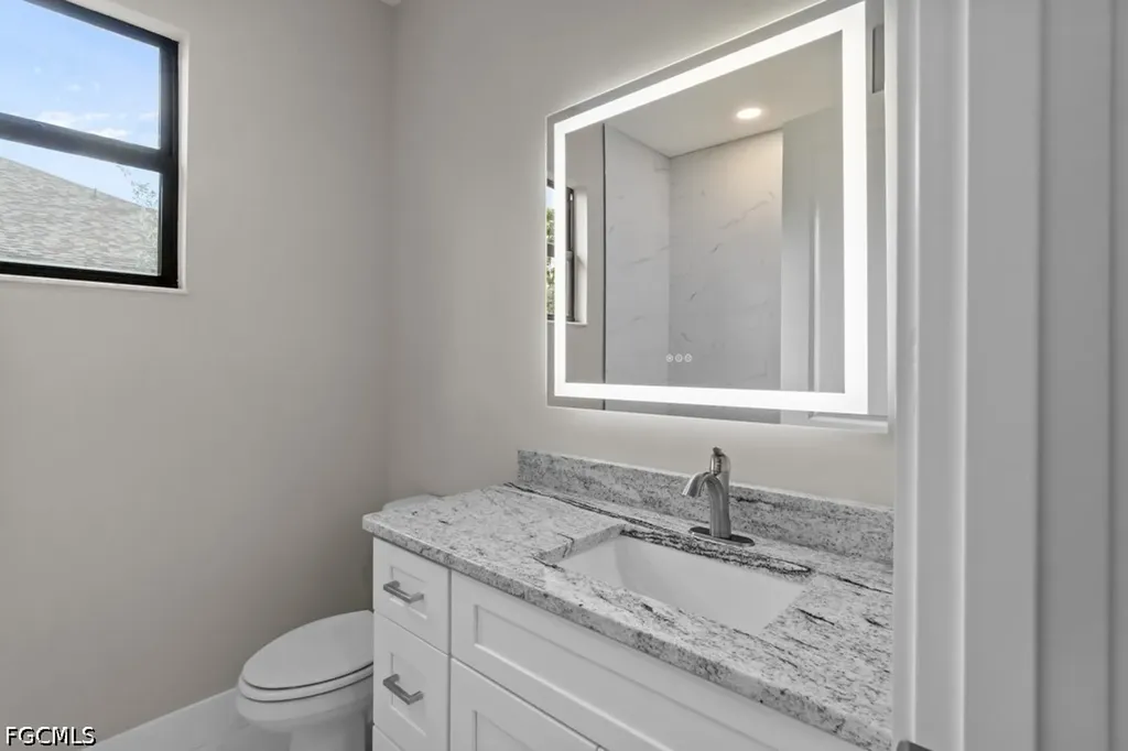 3419 SW 5th Place Cape Coral FL 33993