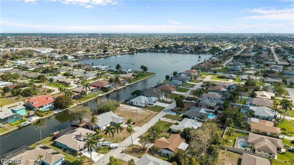 3419 SW 5th Place Cape Coral FL 33993