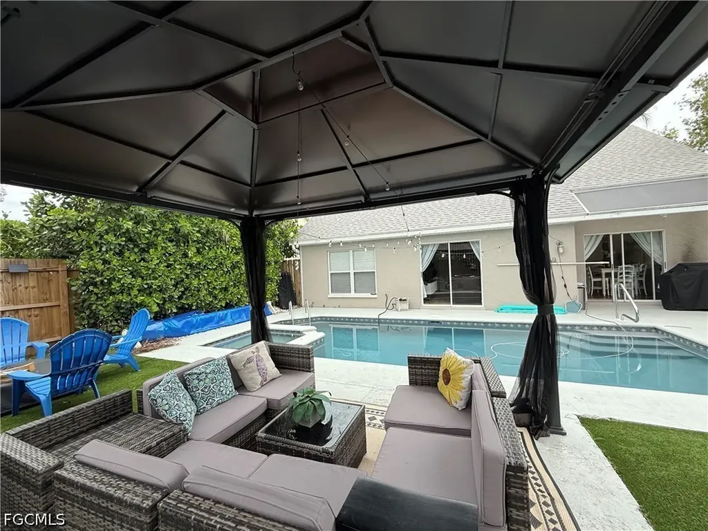 15009 Cloverdale Drive Fort Myers FL 33919