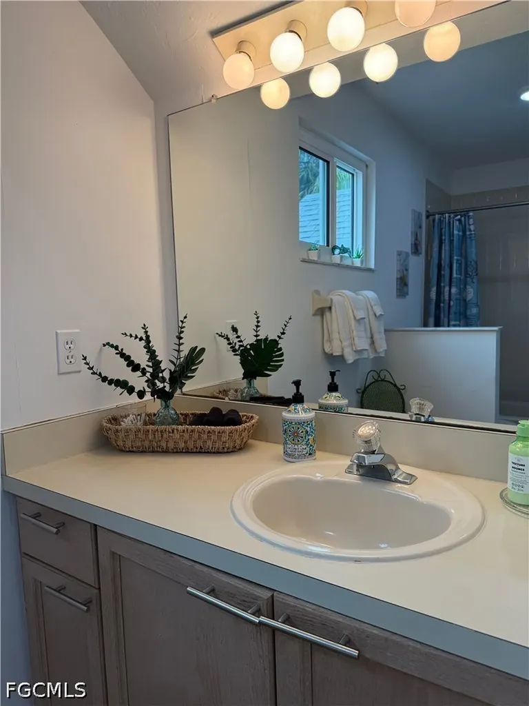 15009 Cloverdale Drive Fort Myers FL 33919