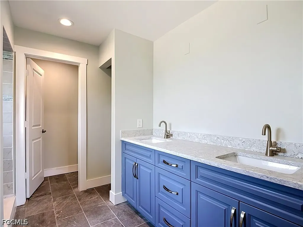 8831 Woodgate Drive Fort Myers FL 33908