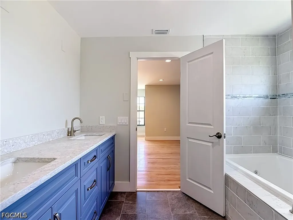 8831 Woodgate Drive Fort Myers FL 33908