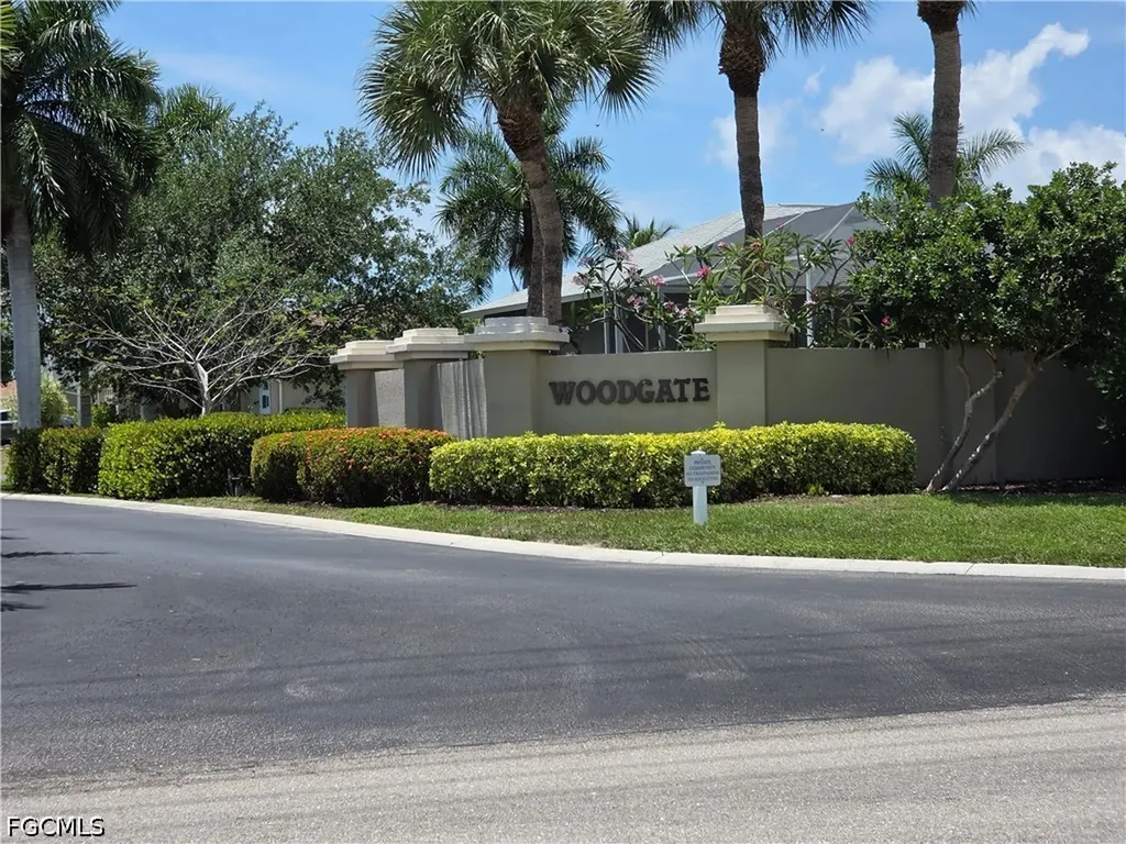 8831 Woodgate Drive Fort Myers FL 33908