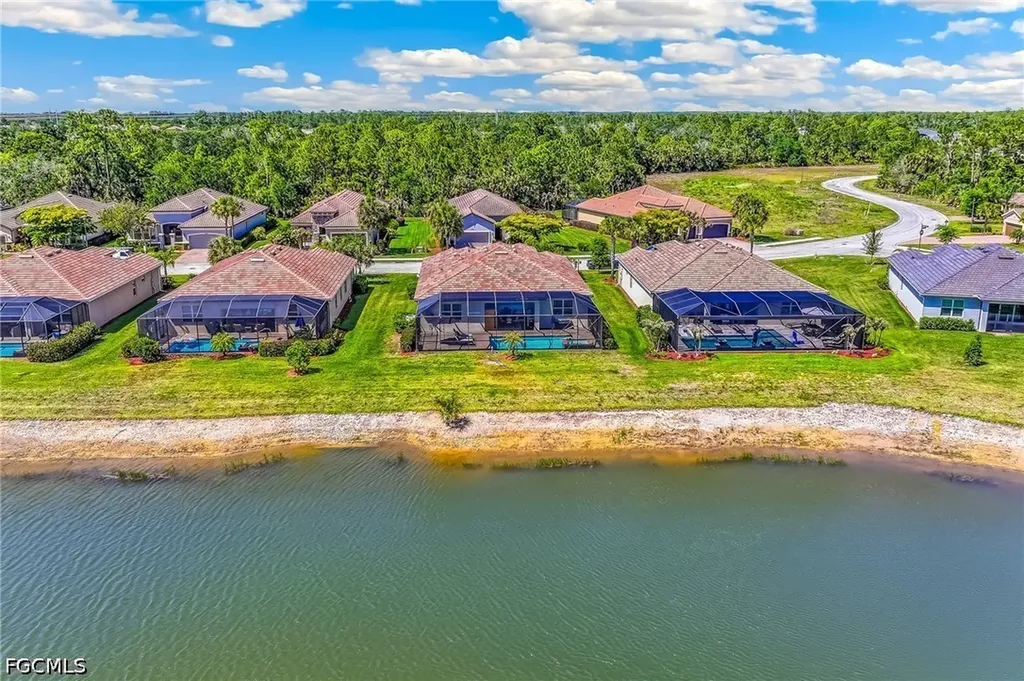 17290 Walnut Run Drive Alva FL 33920