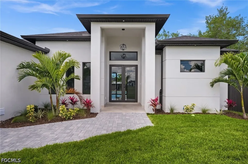 1532 NW 24th Place Cape Coral FL 33993