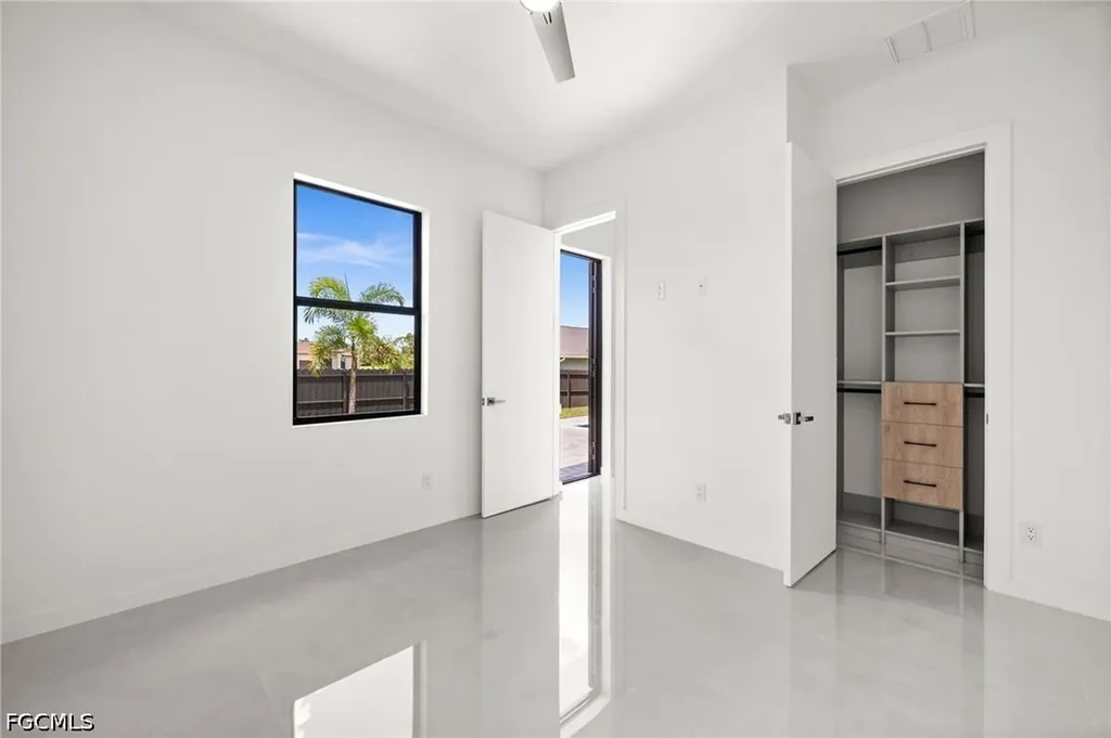 1532 NW 24th Place Cape Coral FL 33993