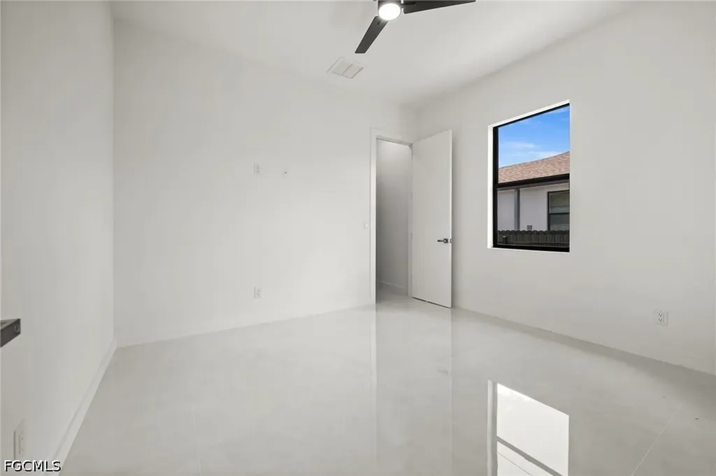 1532 NW 24th Place Cape Coral FL 33993