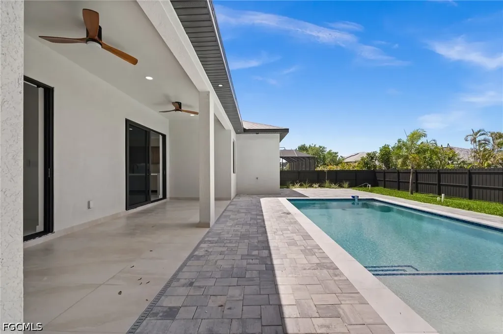 1532 NW 24th Place Cape Coral FL 33993