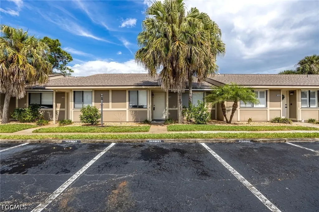 13277 Broadhurst Loop Fort Myers FL 33919