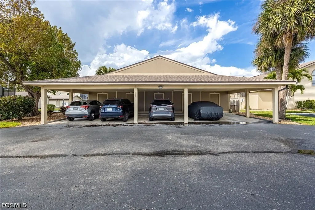 13277 Broadhurst Loop Fort Myers FL 33919