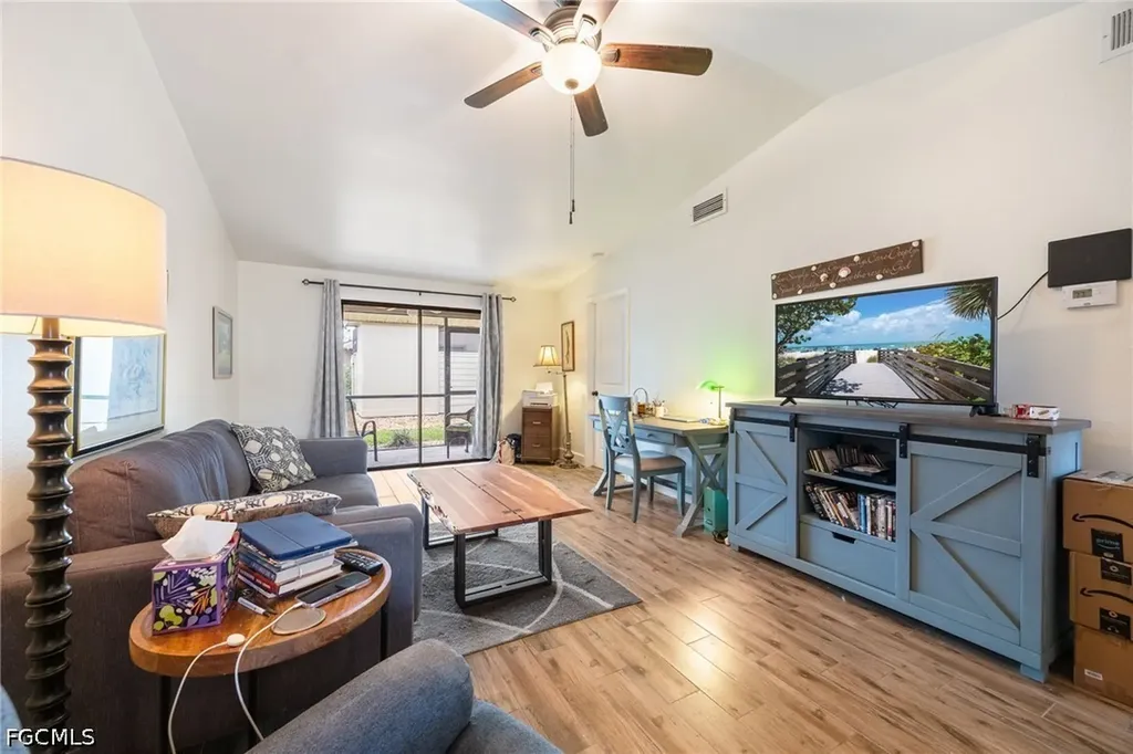13277 Broadhurst Loop Fort Myers FL 33919