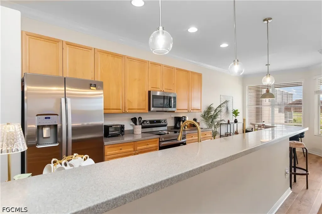 1896 Crestview Way Naples FL 34119