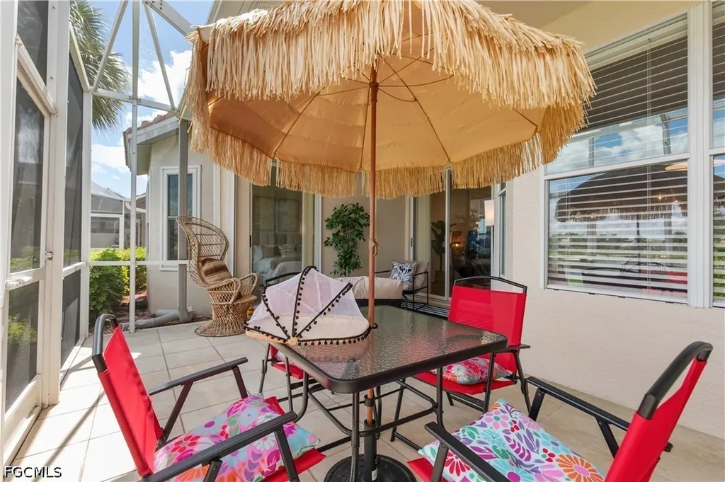 1896 Crestview Way Naples FL 34119