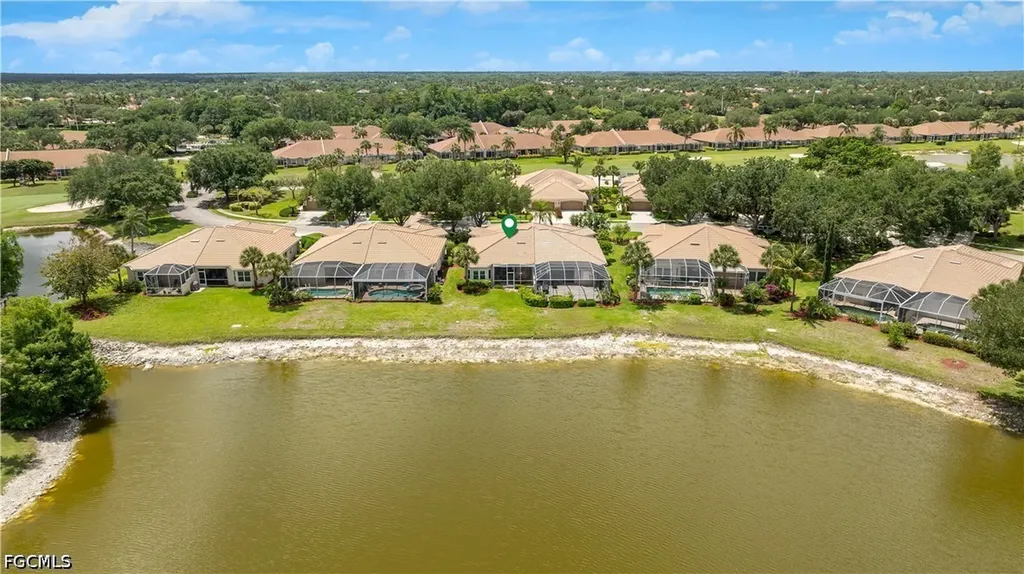 1896 Crestview Way Naples FL 34119