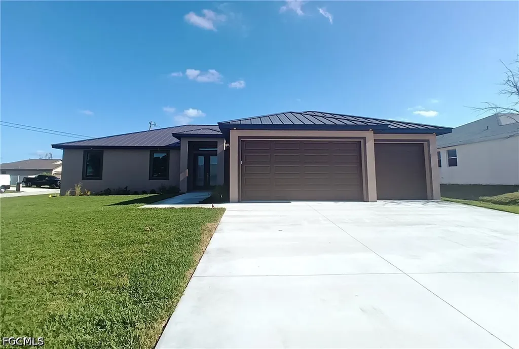 1017 SW 33rd Street Cape Coral FL 33914