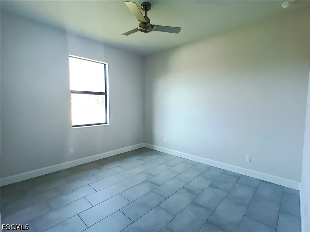1017 SW 33rd Street Cape Coral FL 33914