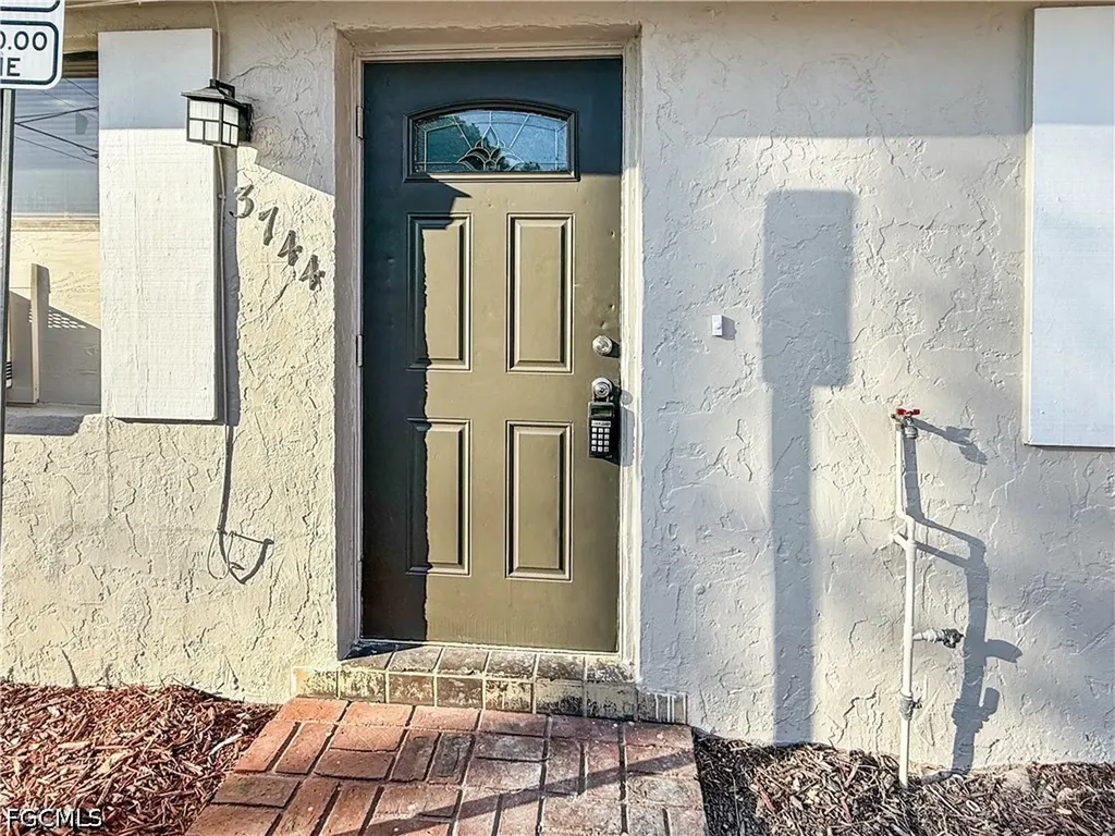 3744 Estelle Avenue Fort Myers FL 33916
