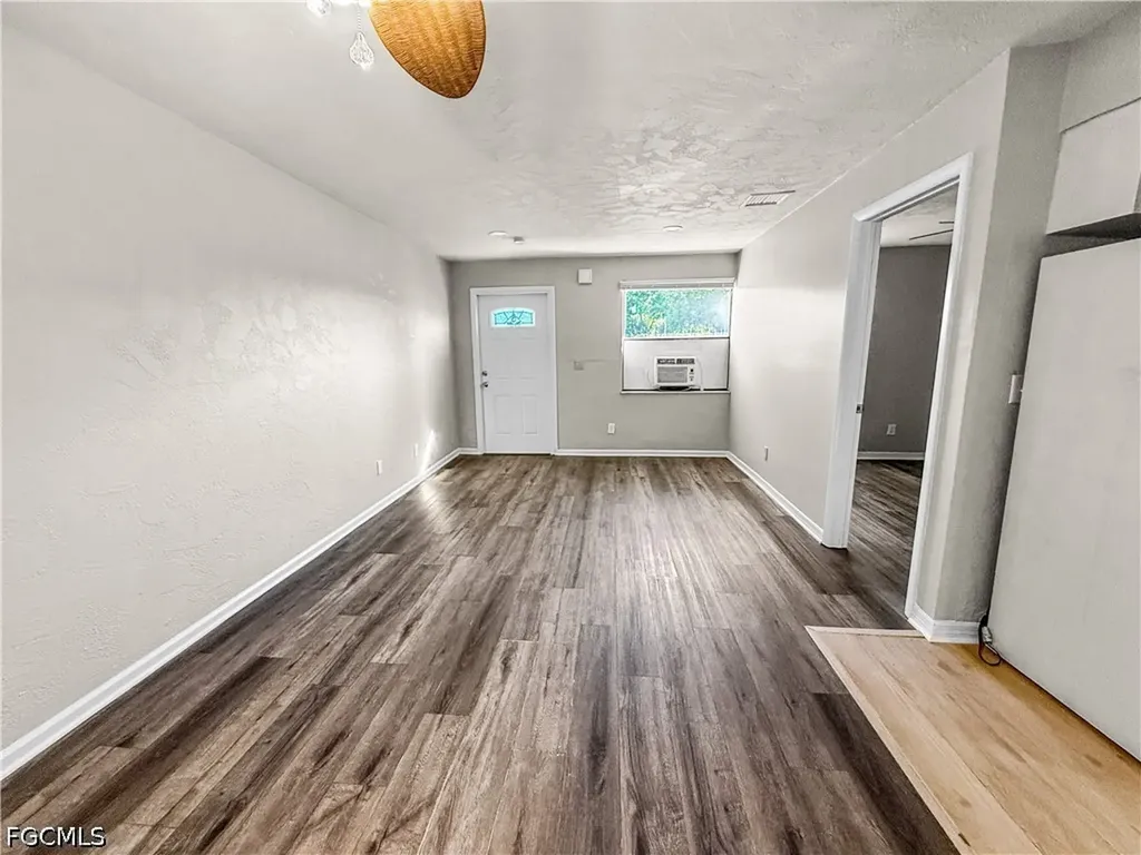 3744 Estelle Avenue Fort Myers FL 33916
