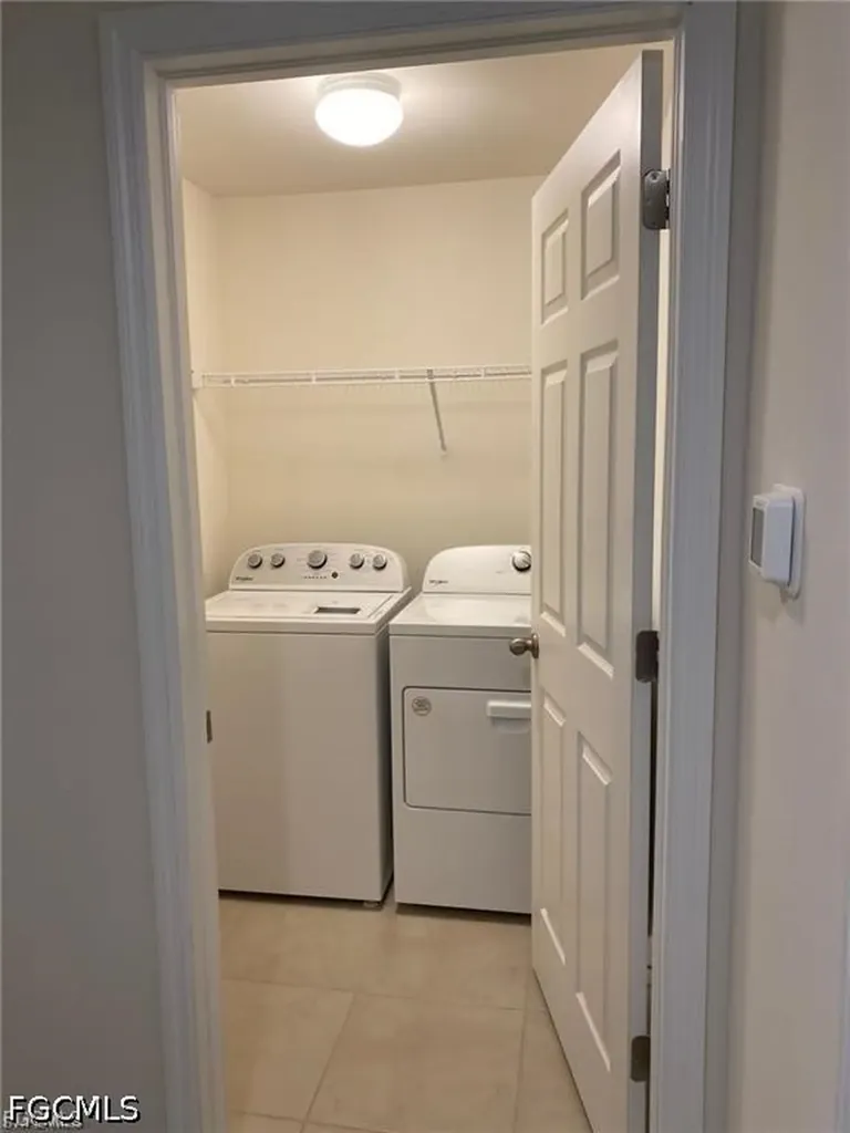 2213 NE 33rd Street Cape Coral FL 33909