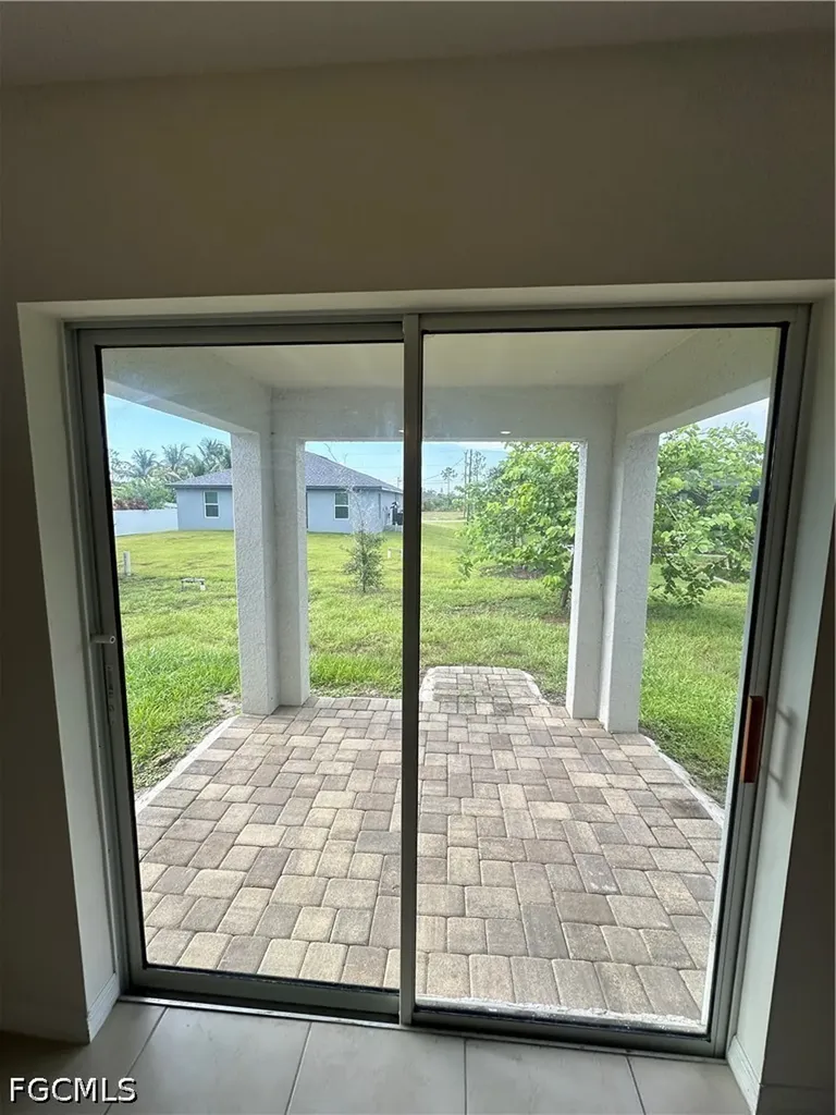 2213 NE 33rd Street Cape Coral FL 33909
