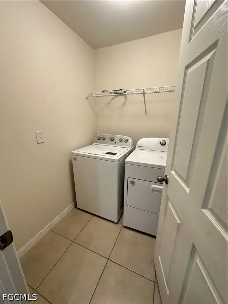 2213 NE 33rd Street Cape Coral FL 33909