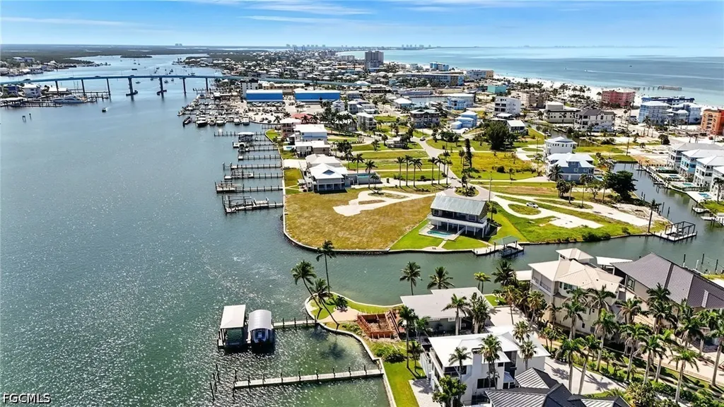 645 Matanzas Court Fort Myers Beach FL 33931