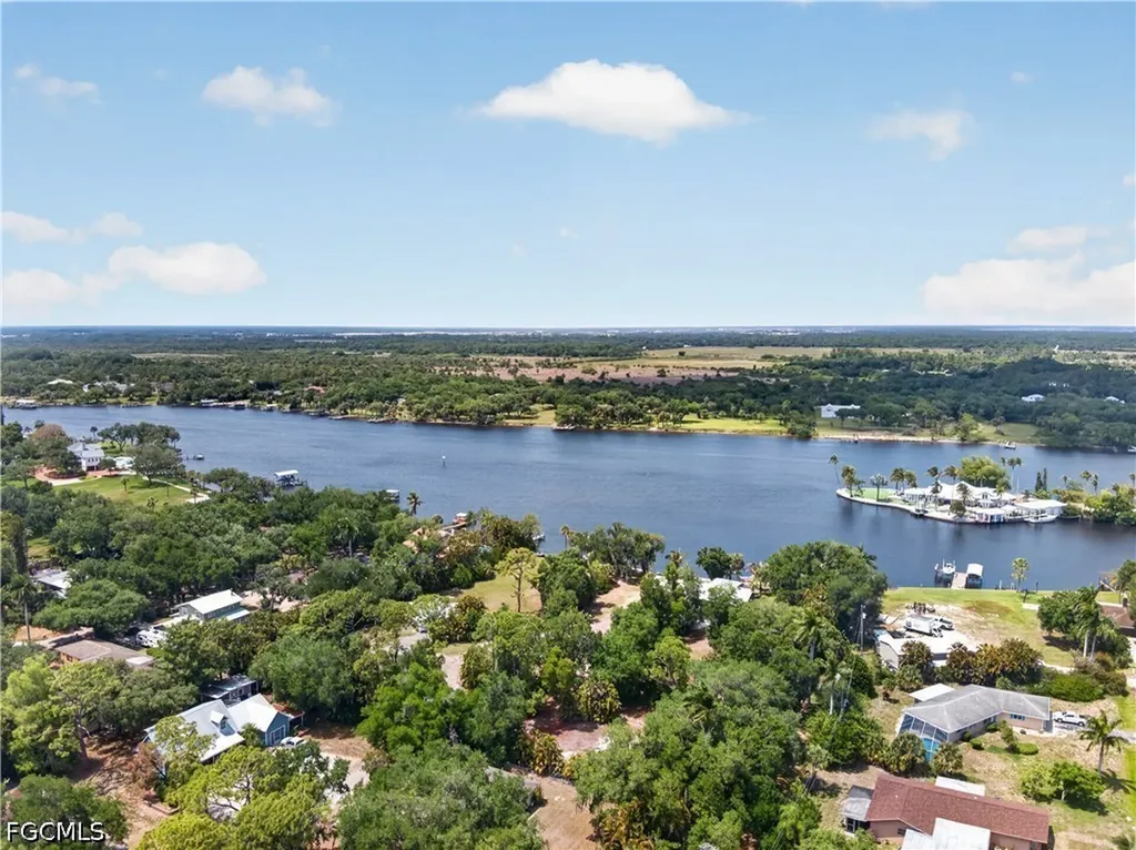 2212 River Pine Drive Fort Myers FL 33905