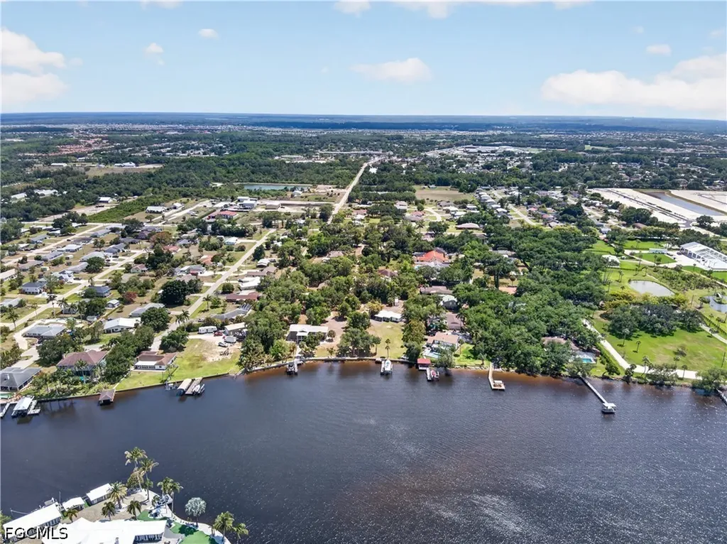 2212 River Pine Drive Fort Myers FL 33905