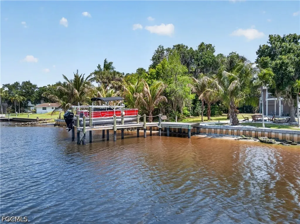 2212 River Pine Drive Fort Myers FL 33905