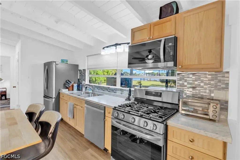 2212 River Pine Drive Fort Myers FL 33905