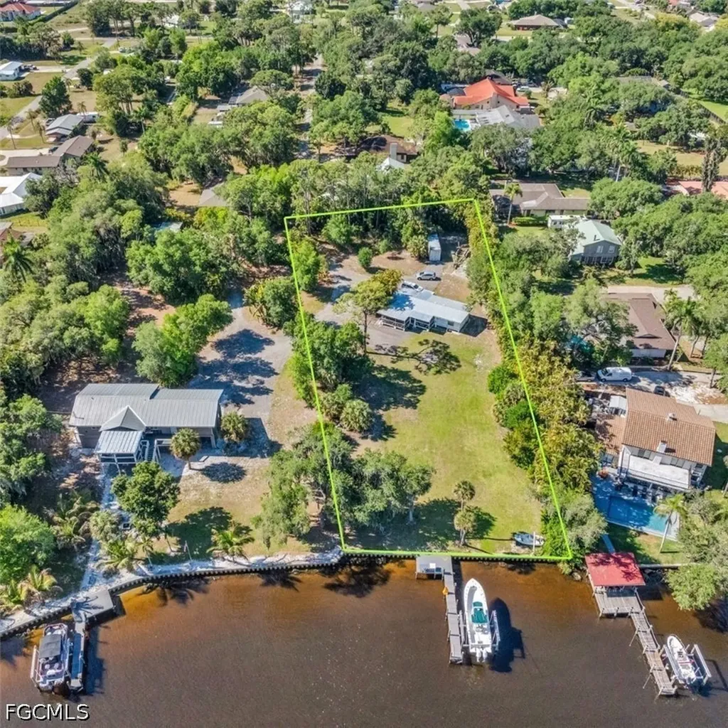 2212 River Pine Drive Fort Myers FL 33905