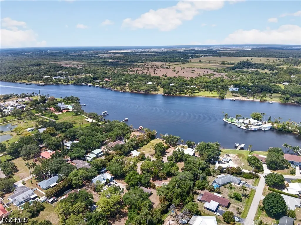 2212 River Pine Drive Fort Myers FL 33905