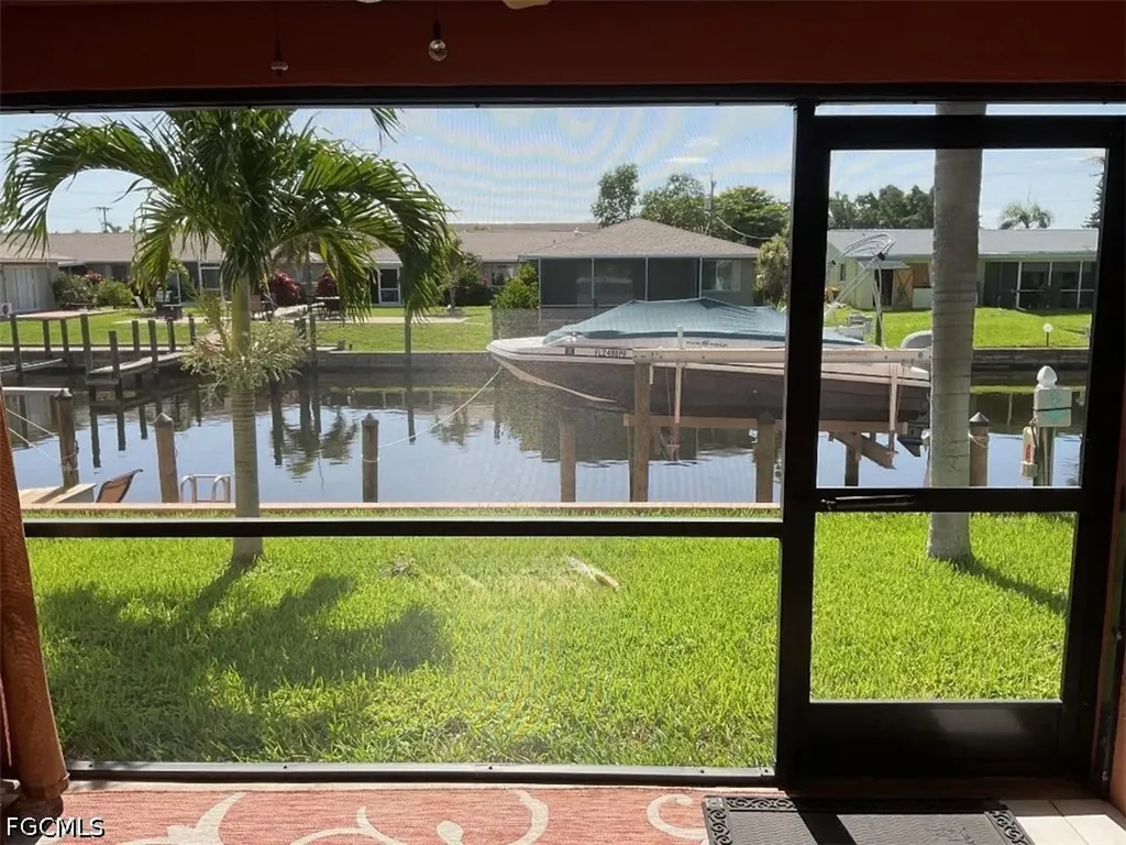 4919 Victoria Drive Cape Coral FL 33904